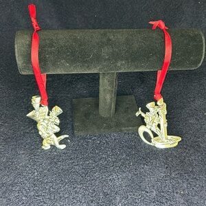 Looney Tunes Holiday Collection Ornaments (2). Cast metal in original boxes.